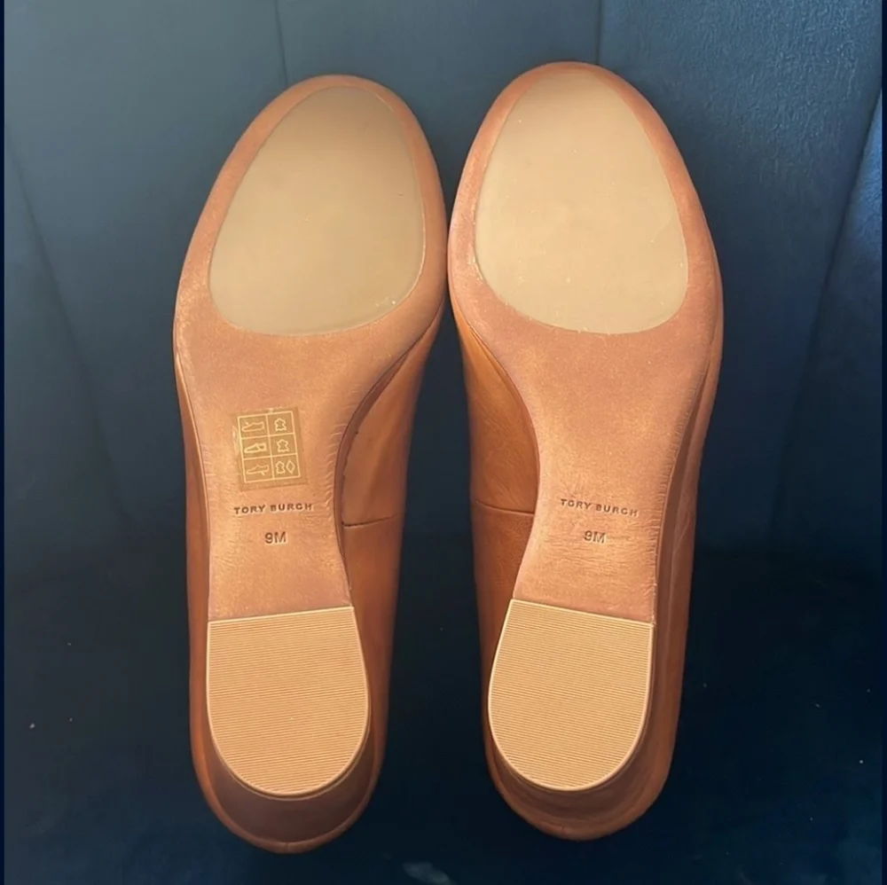 Tory Burch Designer Tan Wedge Heel pumps size 9_6